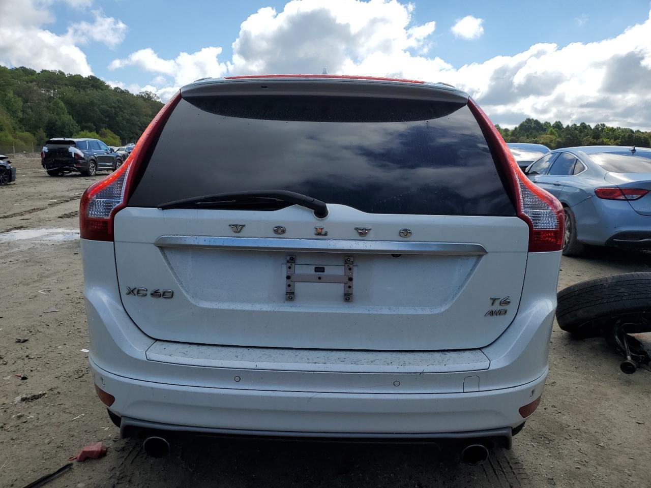 2016 Volvo Xc60 T6 R-Design - Фото 6