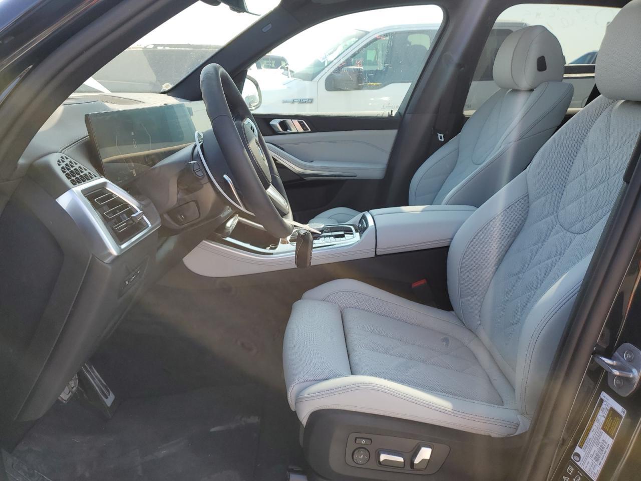 2026 BMW X5 xDrive40I - Image 7