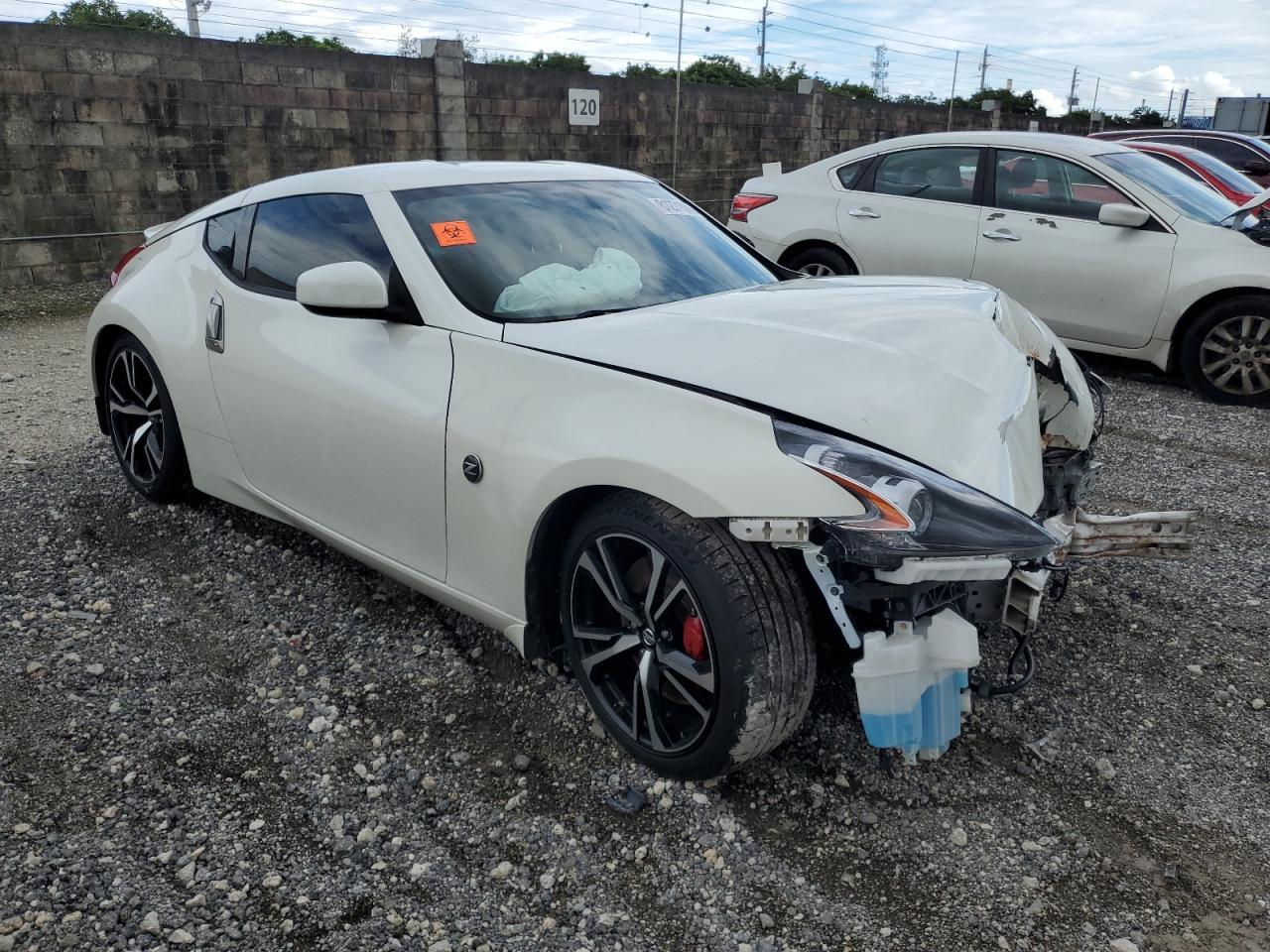 2019 Nissan 370Z Base - Image 4