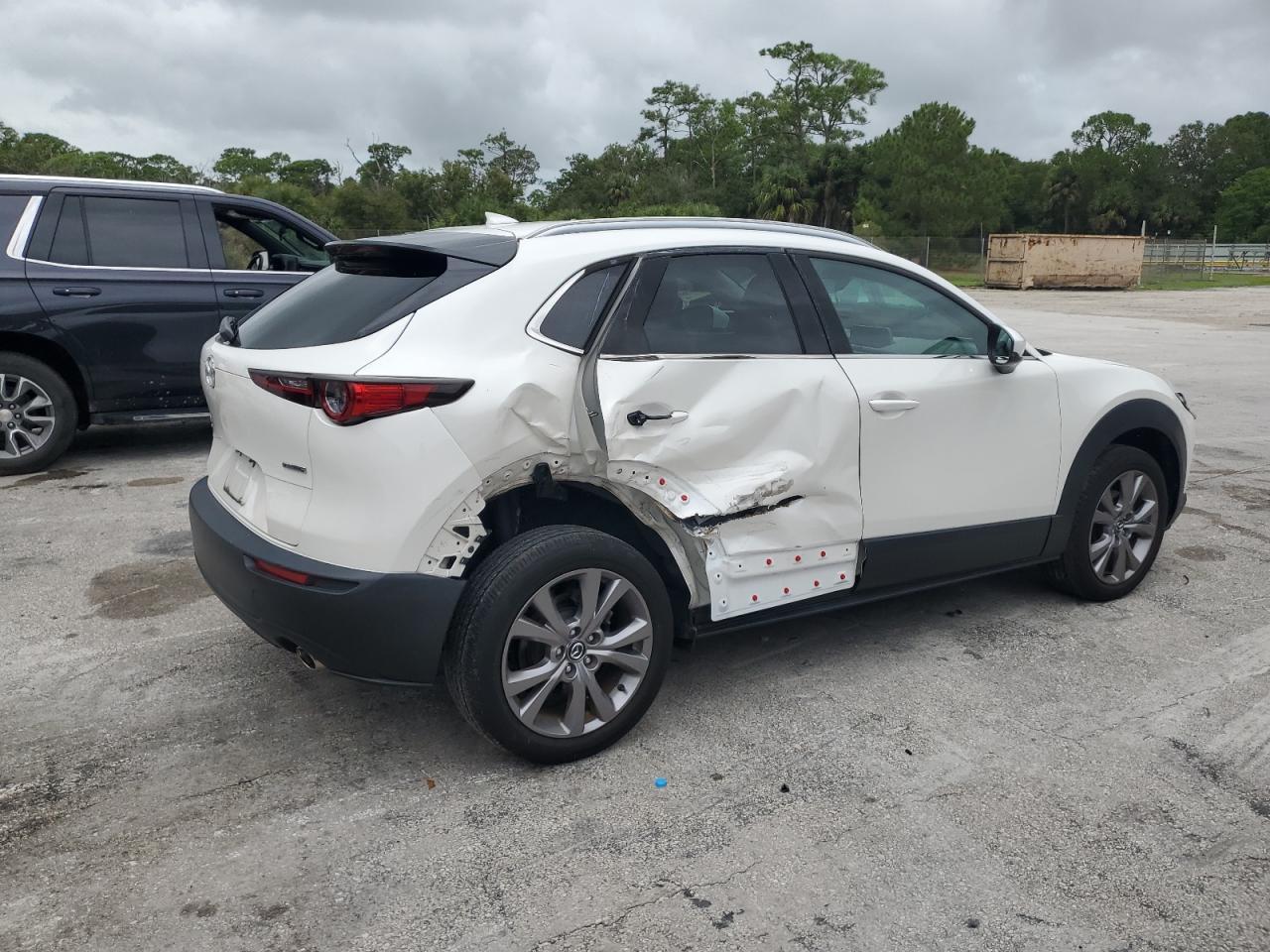 2022 Mazda Cx-30 Premium - Фото 3