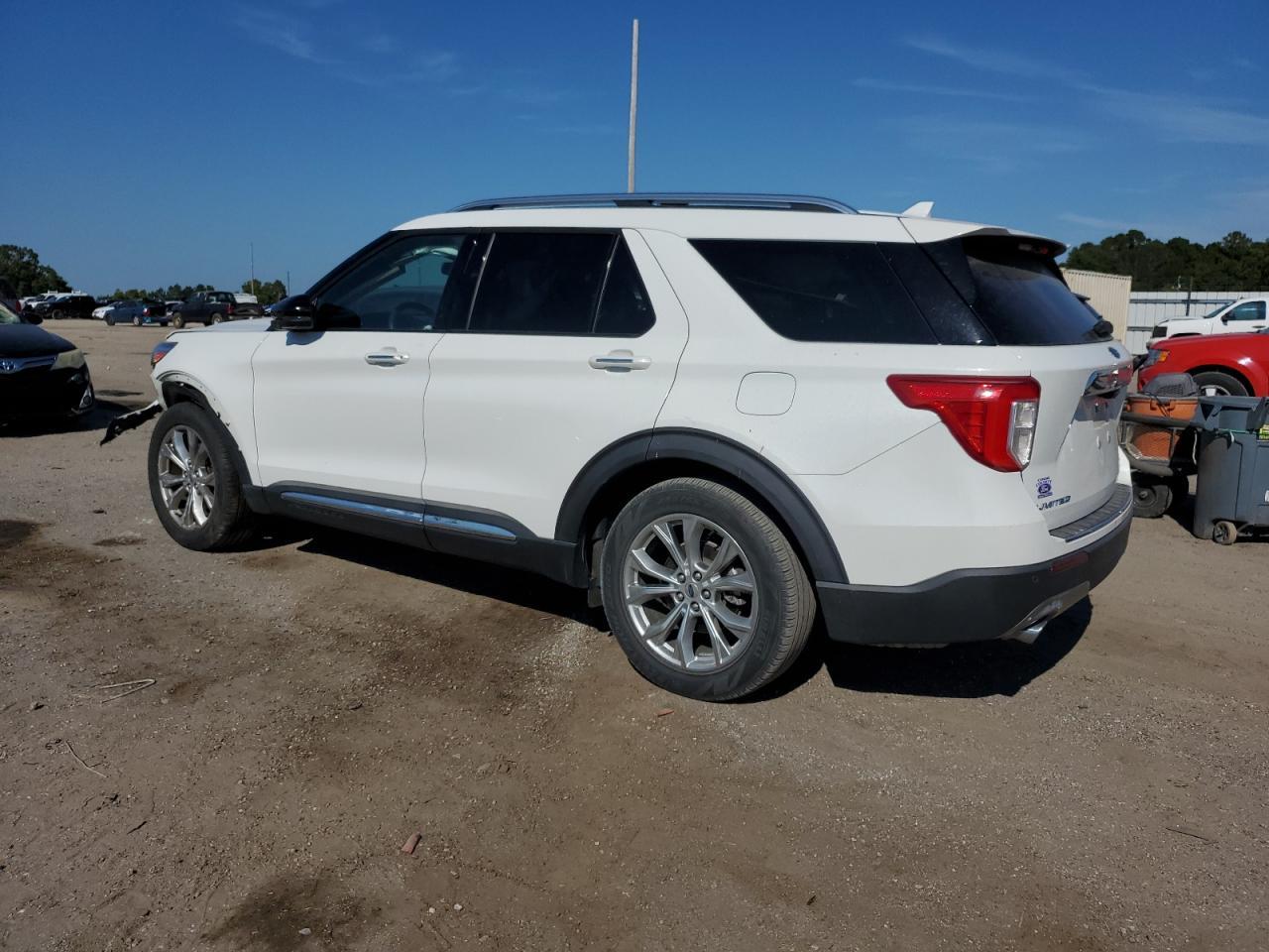 2020 Ford Explorer Limited - Image 2