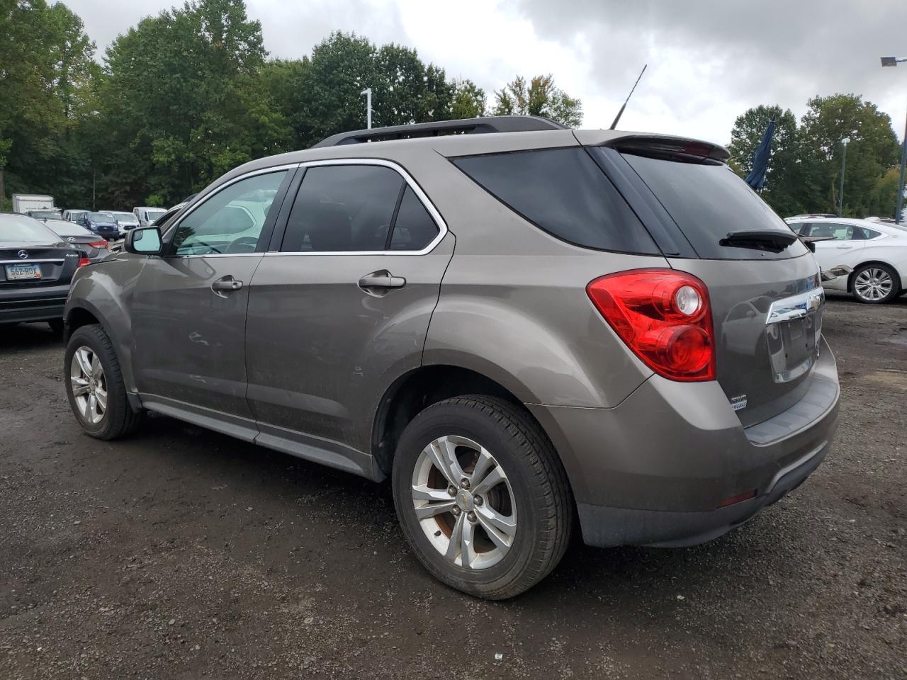 2012 Chevrolet Equinox Lt - Image 2