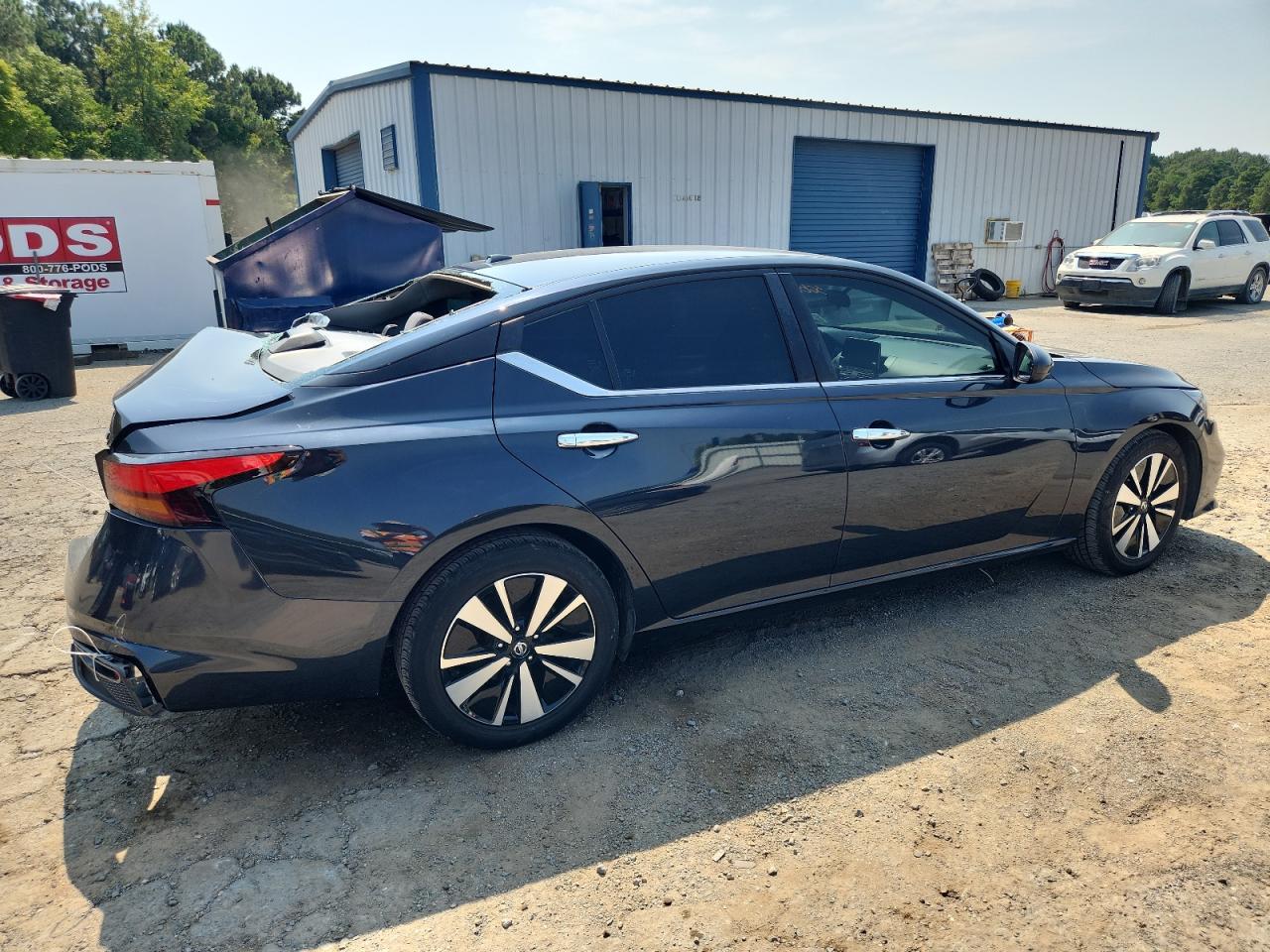 2022 Nissan Altima Sv - Image 3