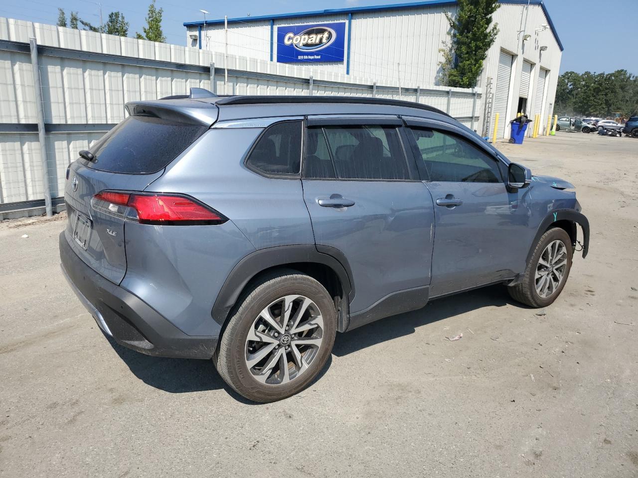 2023 Toyota Corolla Cross Xle - Фото 3