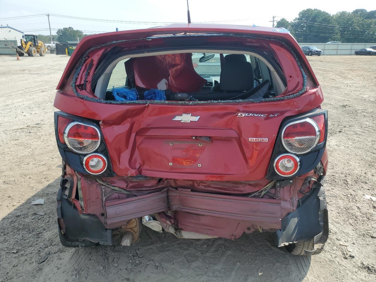 2014 Chevrolet Sonic Lt - Фото 6