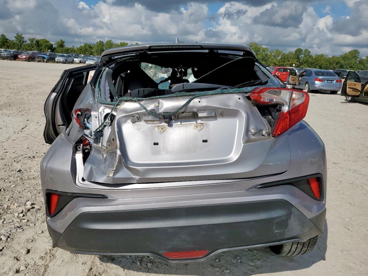 2019 Toyota C-Hr Xle - Фото 6