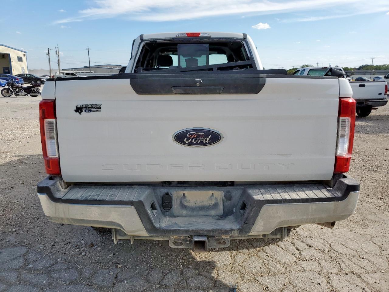 2019 Ford F250 Super Duty - Фото 6
