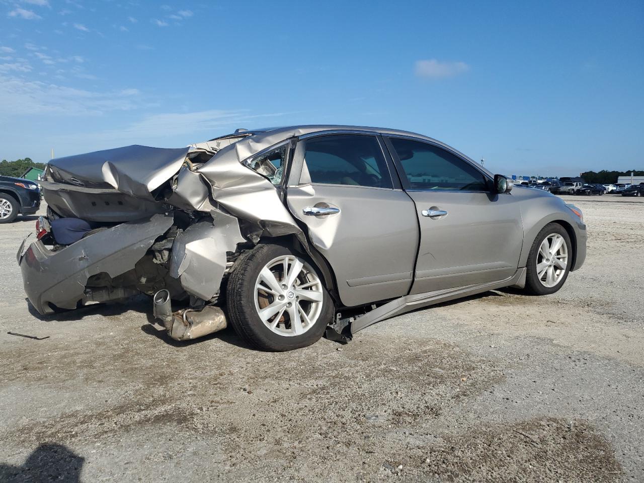 2015 Nissan Altima 2.5 - Фото 3