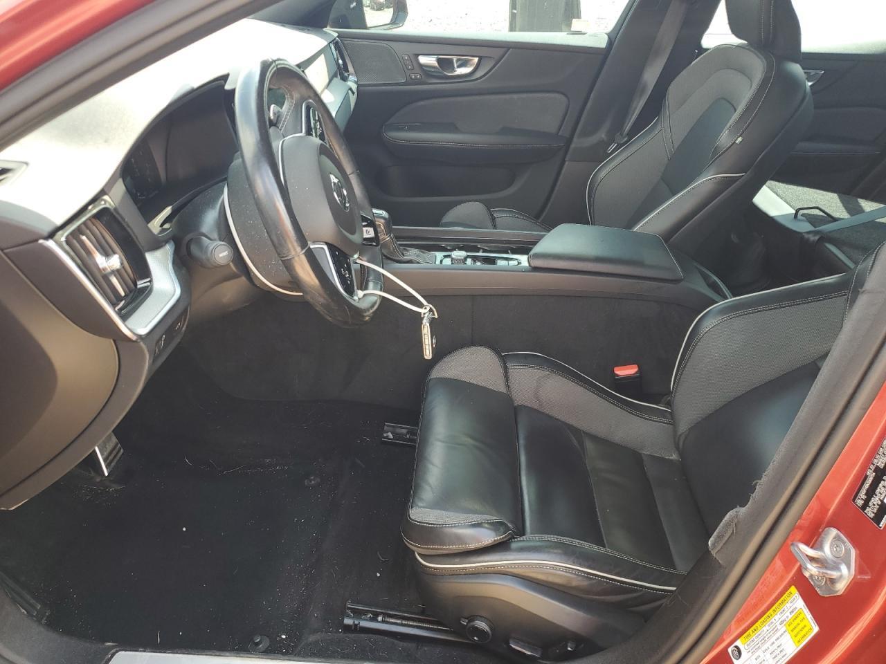 2019 Volvo S60 T5 R-Design - Фото 7