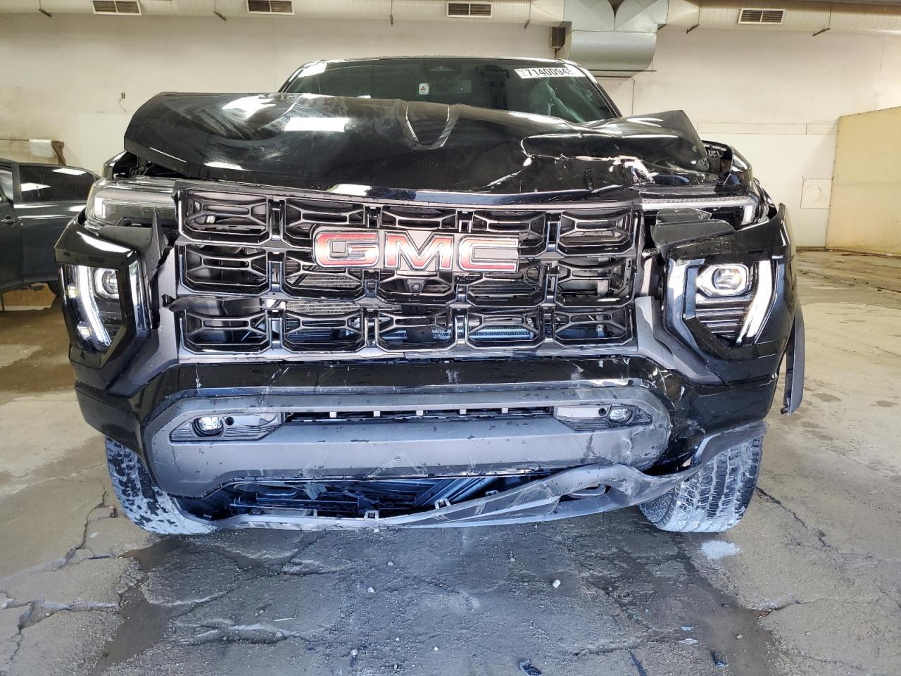 2024 GMC Canyon Elevation - Image 5