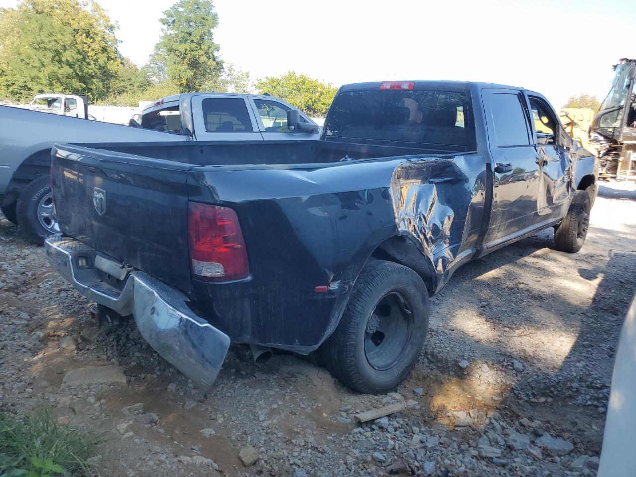 2017 Ram 3500 St - Фото 3