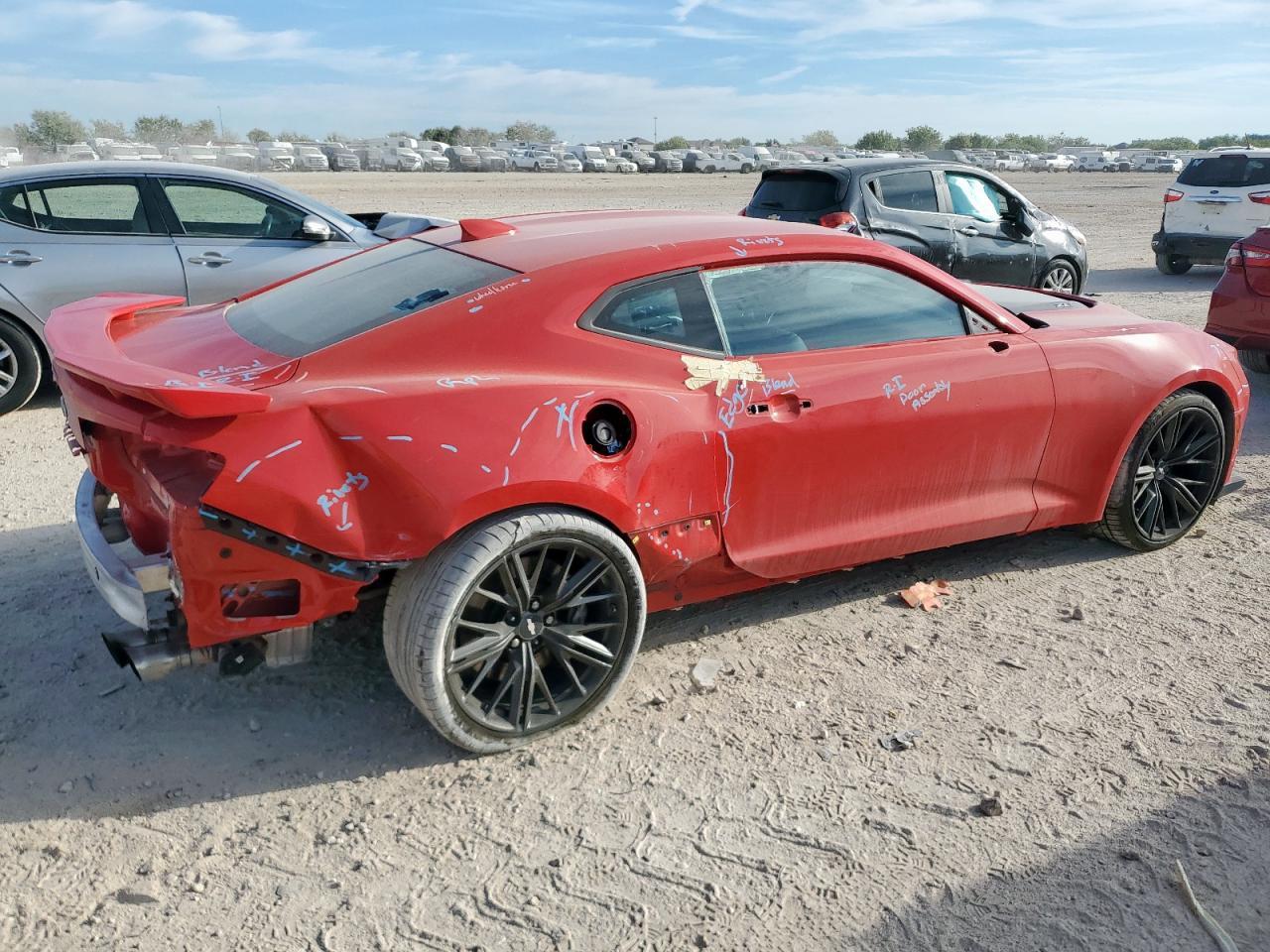 2017 Chevrolet Camaro Zl1 - Фото 3