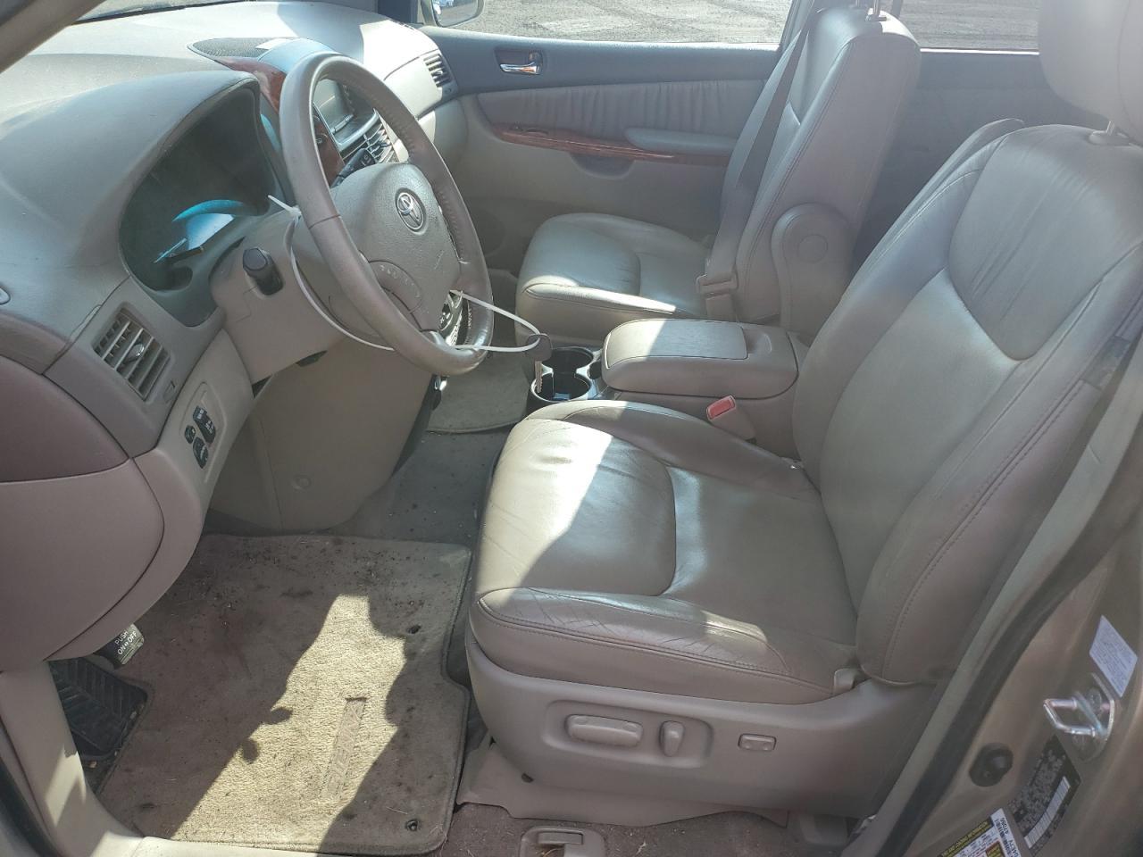 2009 Toyota Sienna Xle - Image 7