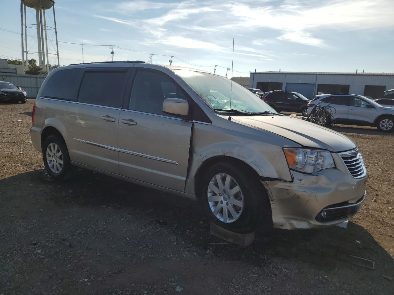 2014 Chrysler Town & Country Touring - Фото 4
