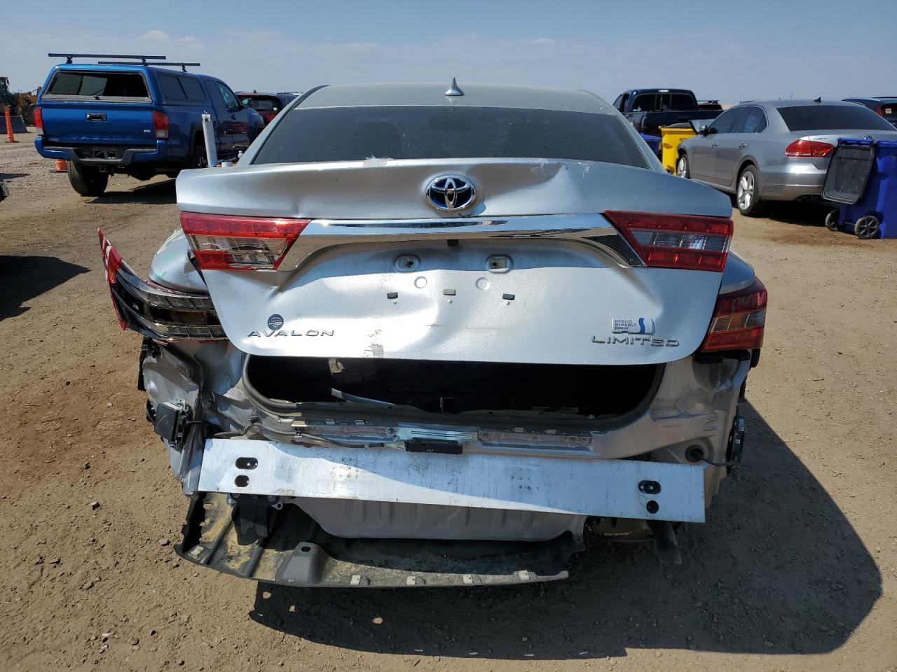 2016 Toyota Avalon Hybrid - Фото 6