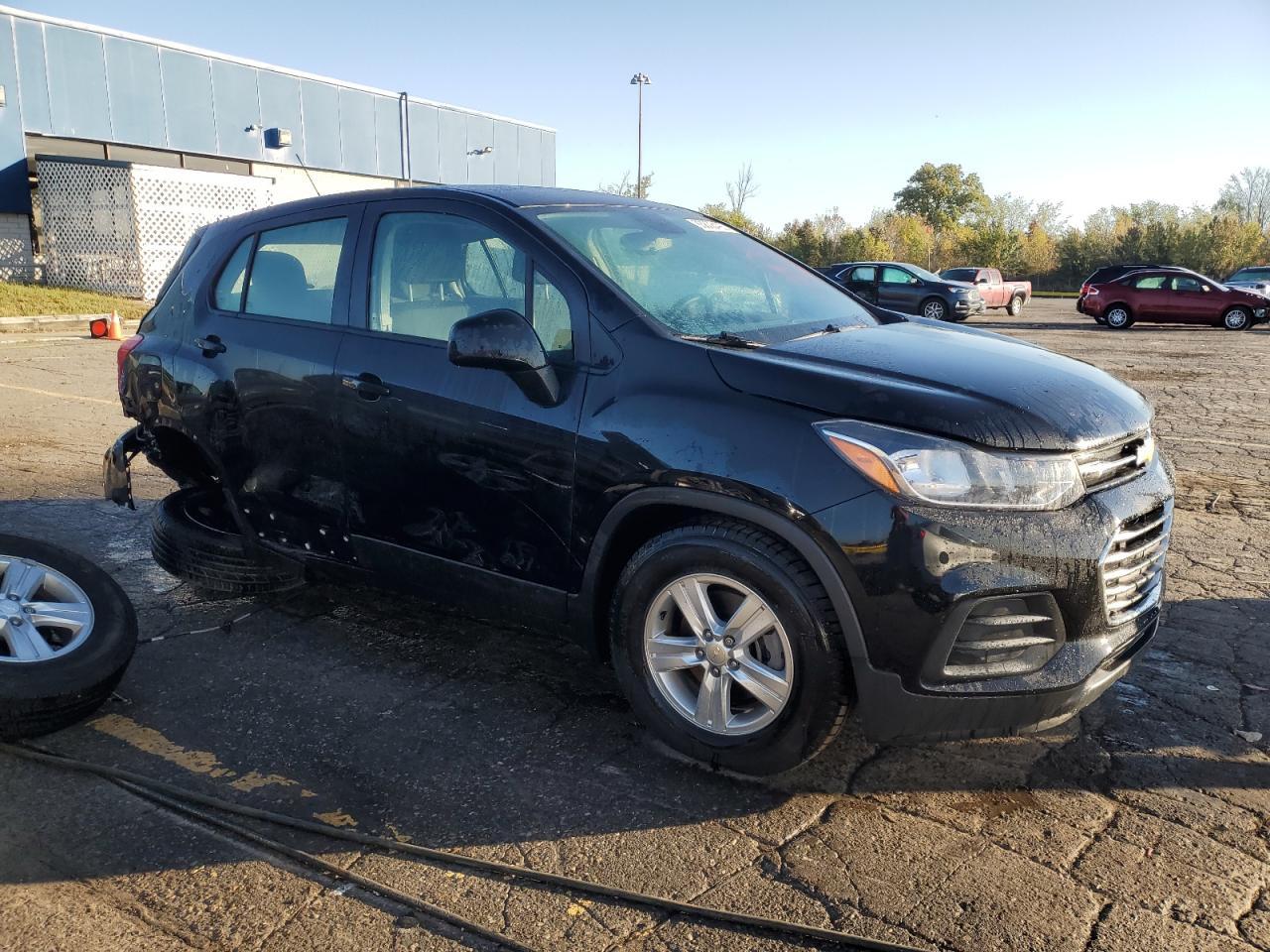 2019 Chevrolet Trax Ls - Image 4