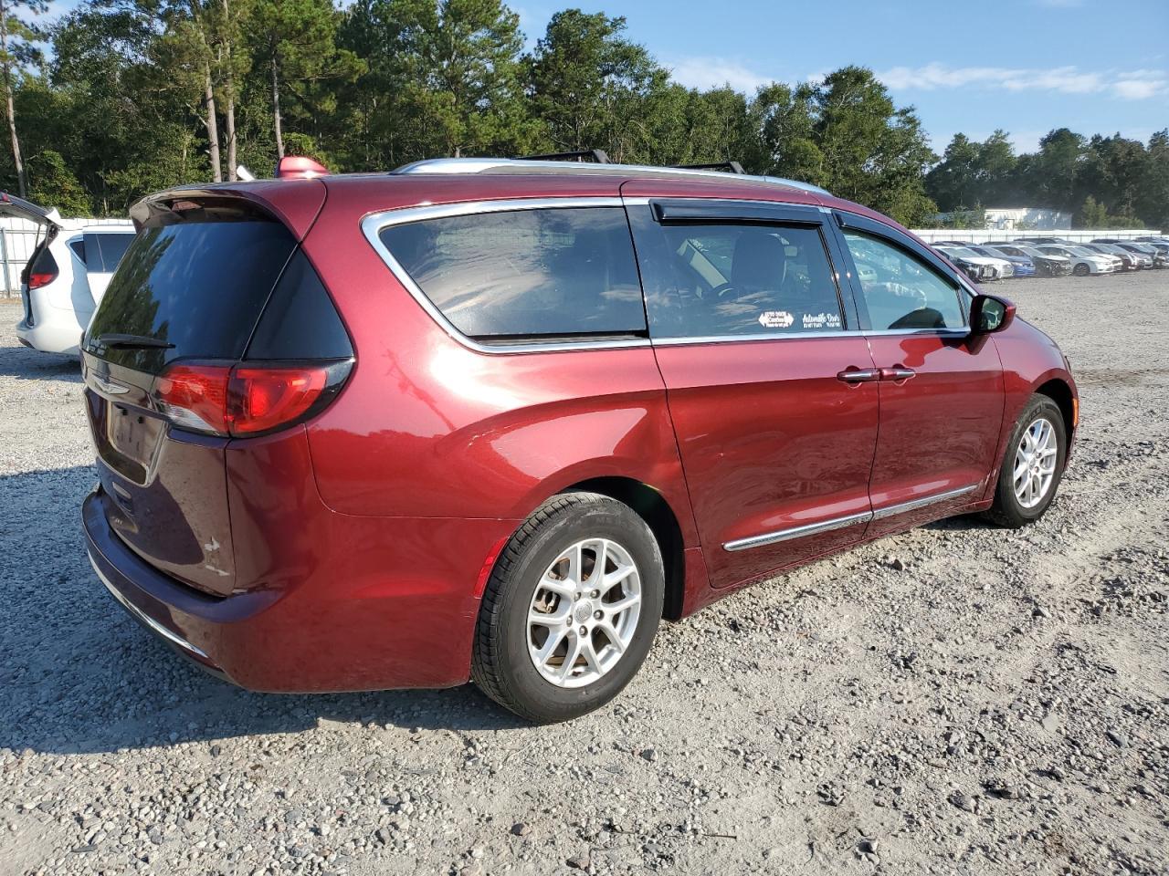 2020 Chrysler Pacifica Touring L - Фото 3