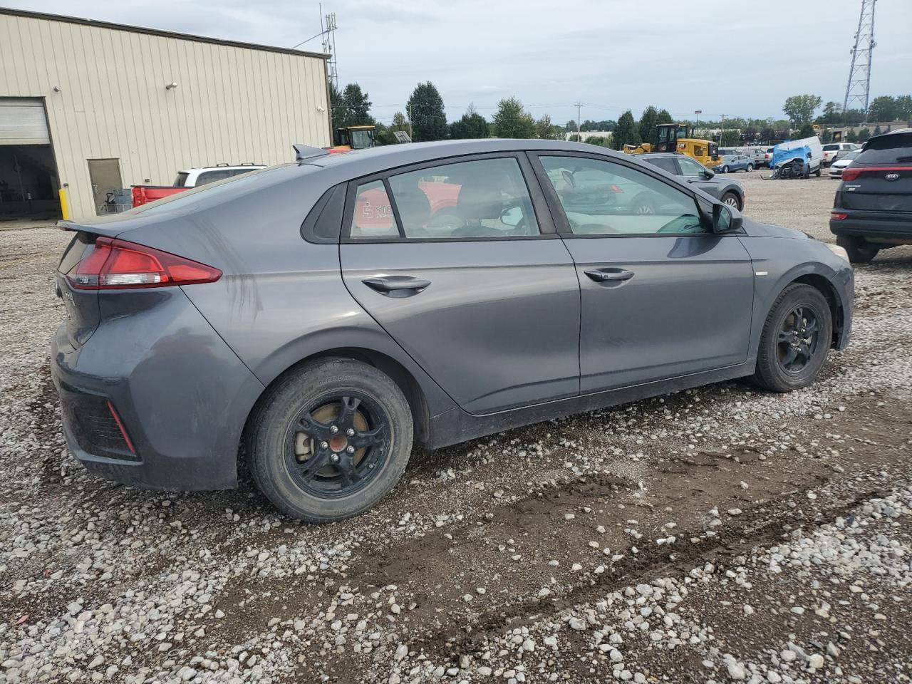 2017 Hyundai Ioniq Blue - Фото 3
