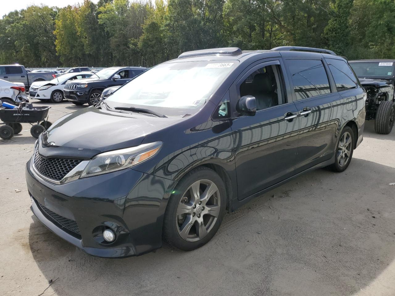 2017 Toyota Sienna Se