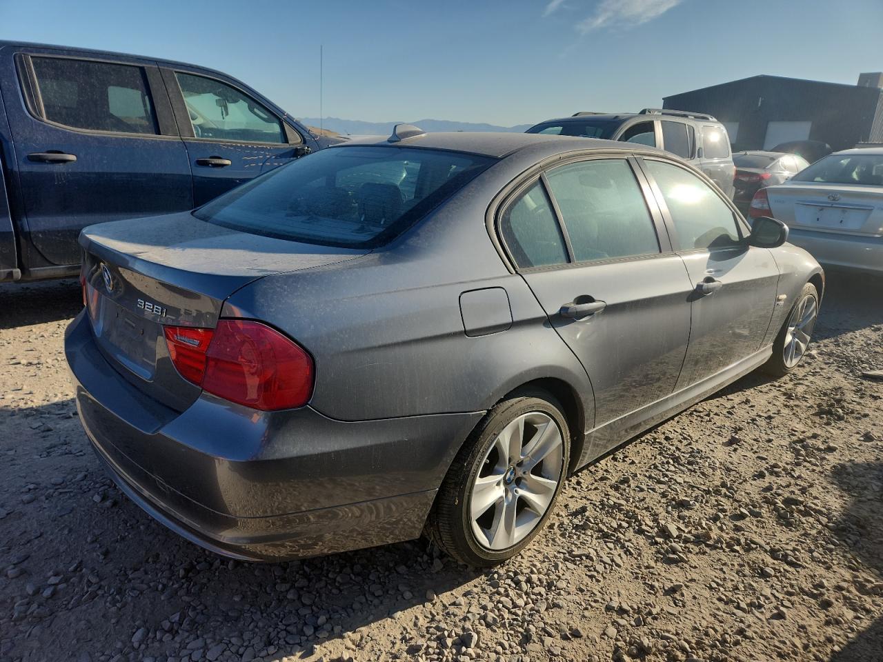 2011 BMW 328 Xi Sulev - Фото 3