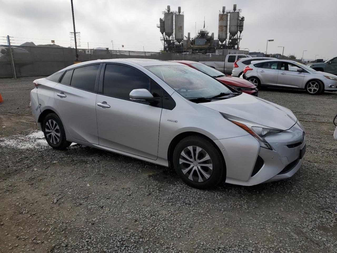 2017 Toyota Prius - Image 4