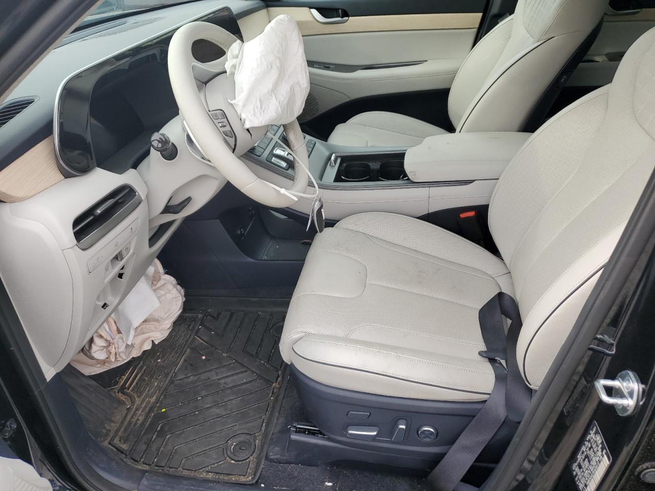 2024 Hyundai Palisade Limited - Image 7