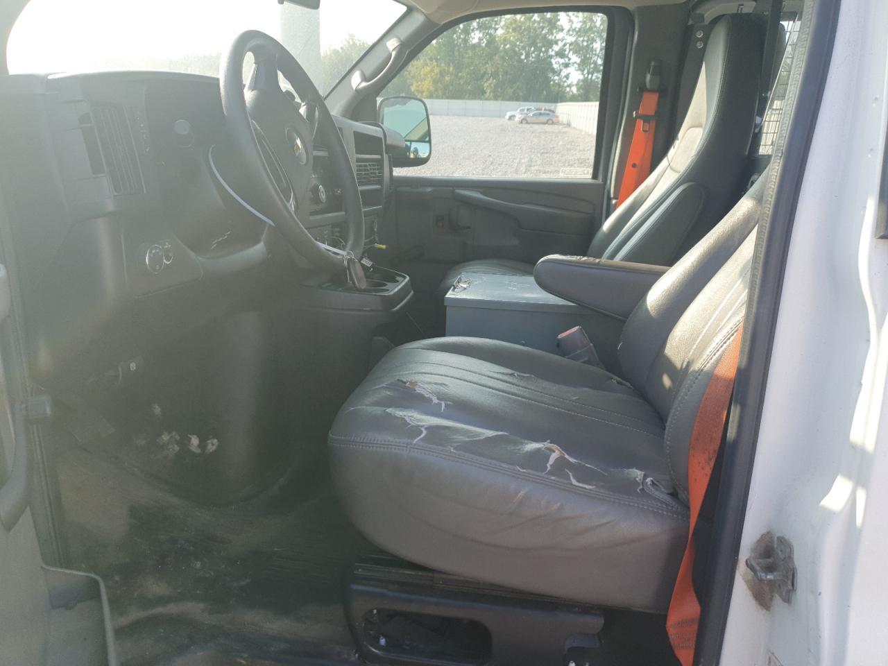 2013 Chevrolet Express G2500 - Фото 7