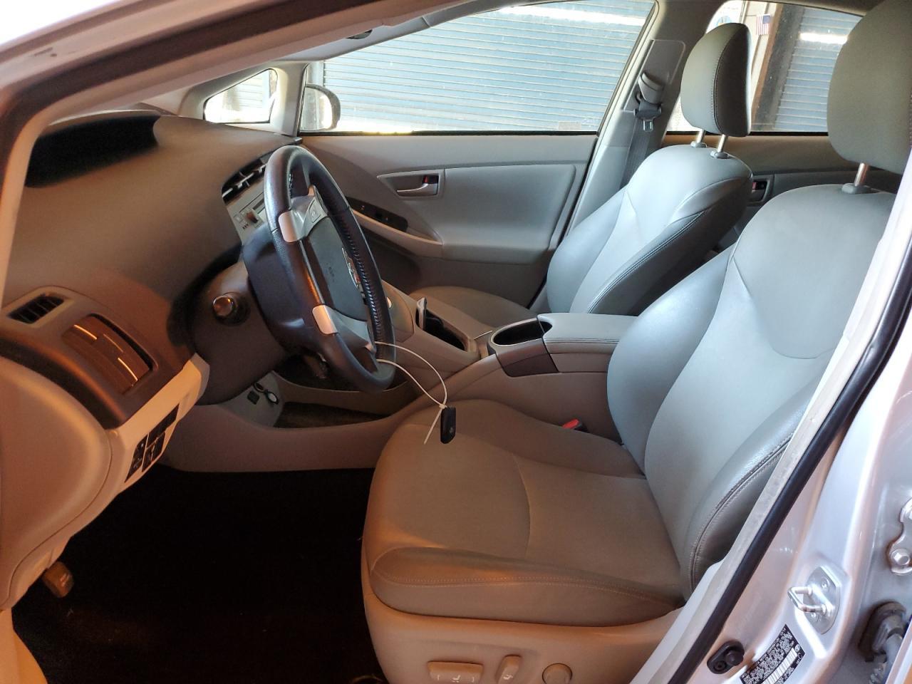2015 Toyota Prius - Фото 7
