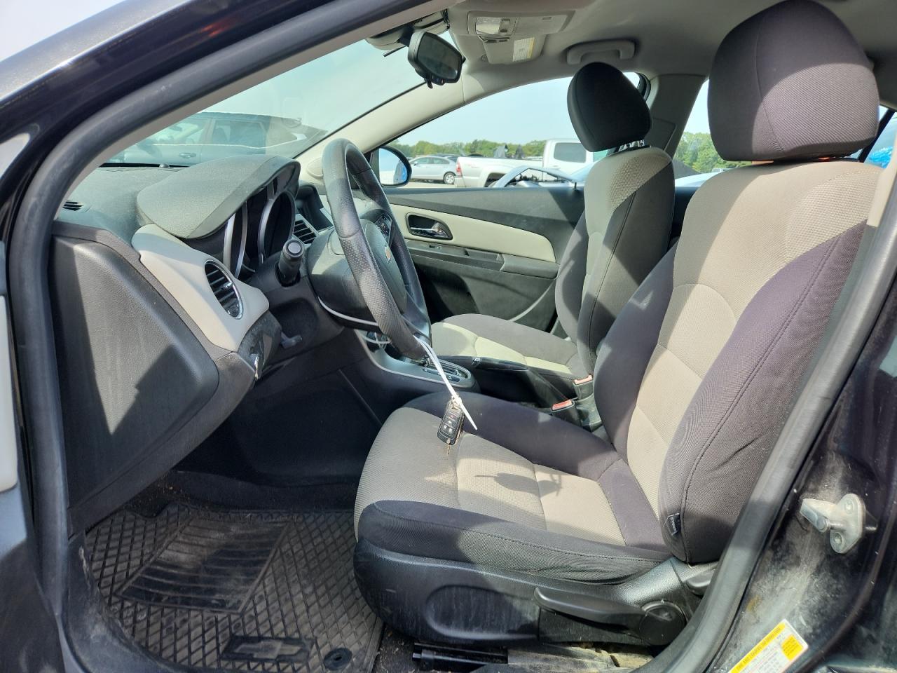 2012 Chevrolet Cruze Ls - Фото 7