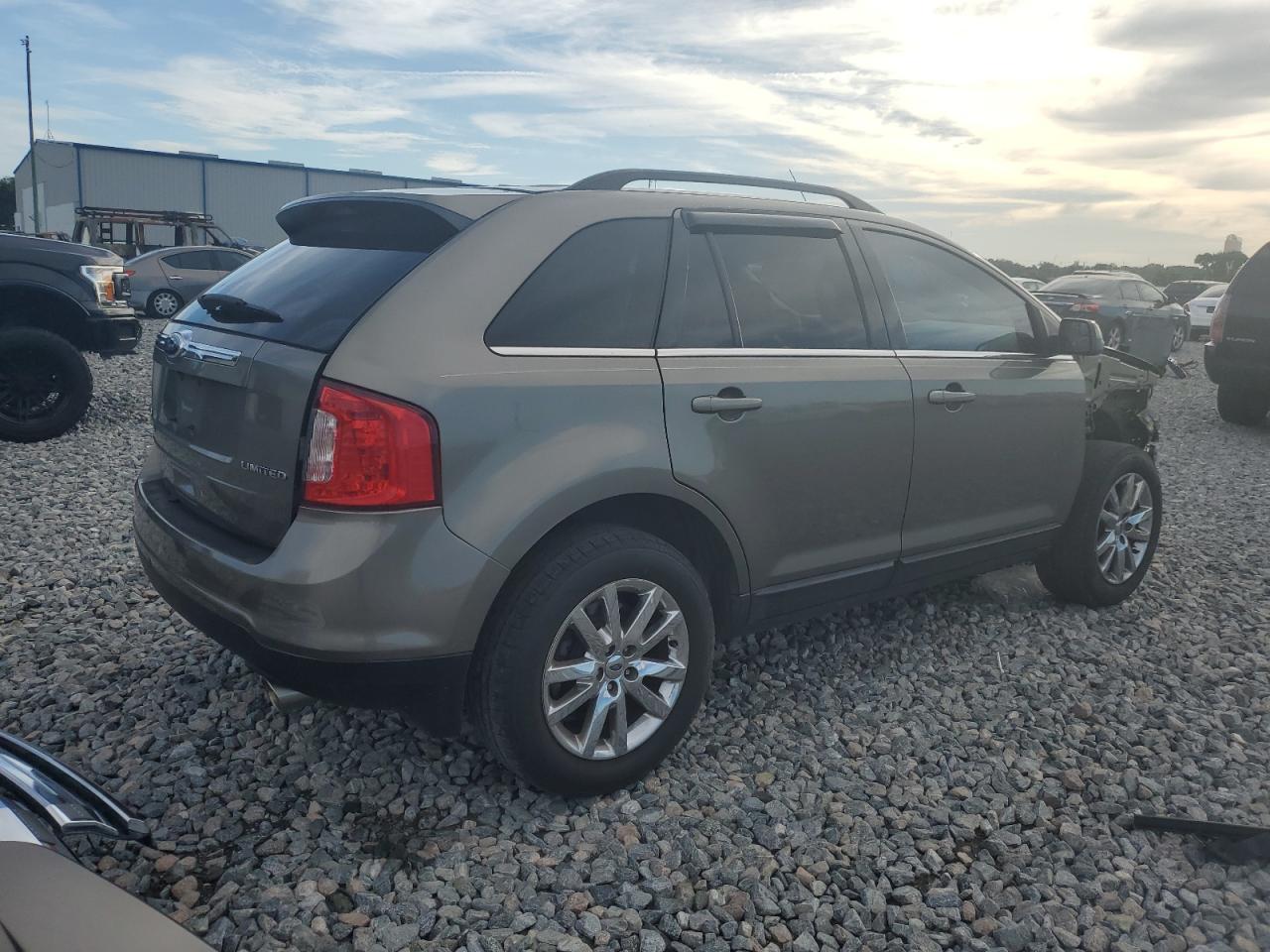 2013 Ford Edge Limited - Image 3