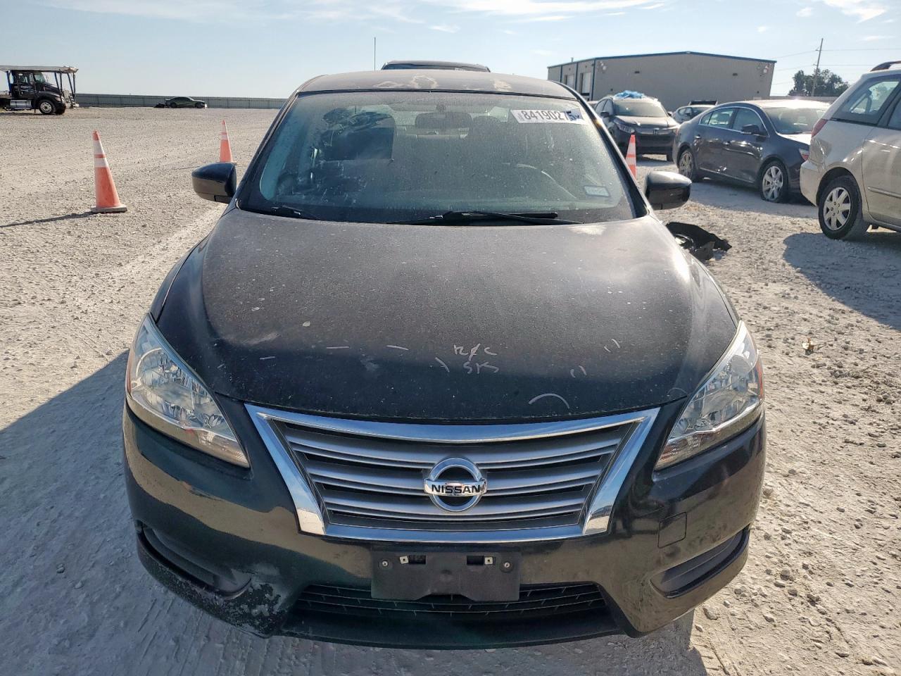 2015 Nissan Sentra S - Фото 5