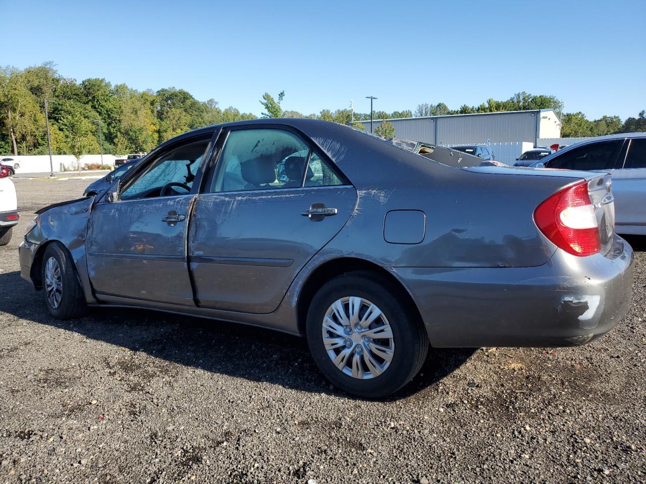 2002 Toyota Camry Le - Image 2