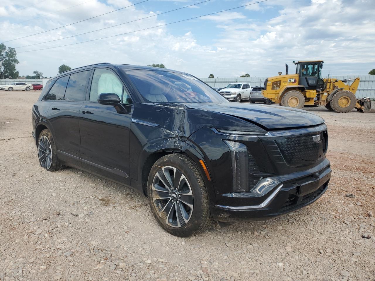 2026 Cadillac Vistiq Sport - Image 4