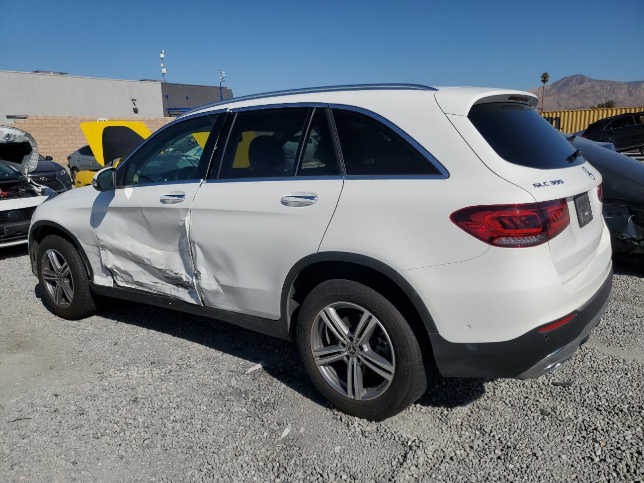 2021 Mercedes-Benz Glc 300 - Фото 2