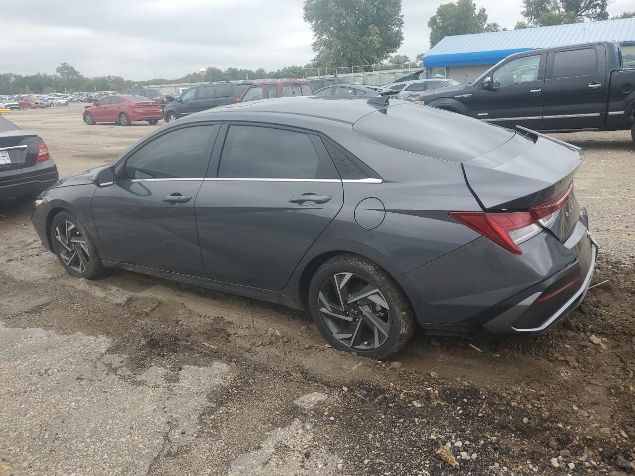 2024 Hyundai Elantra Sel - Фото 2
