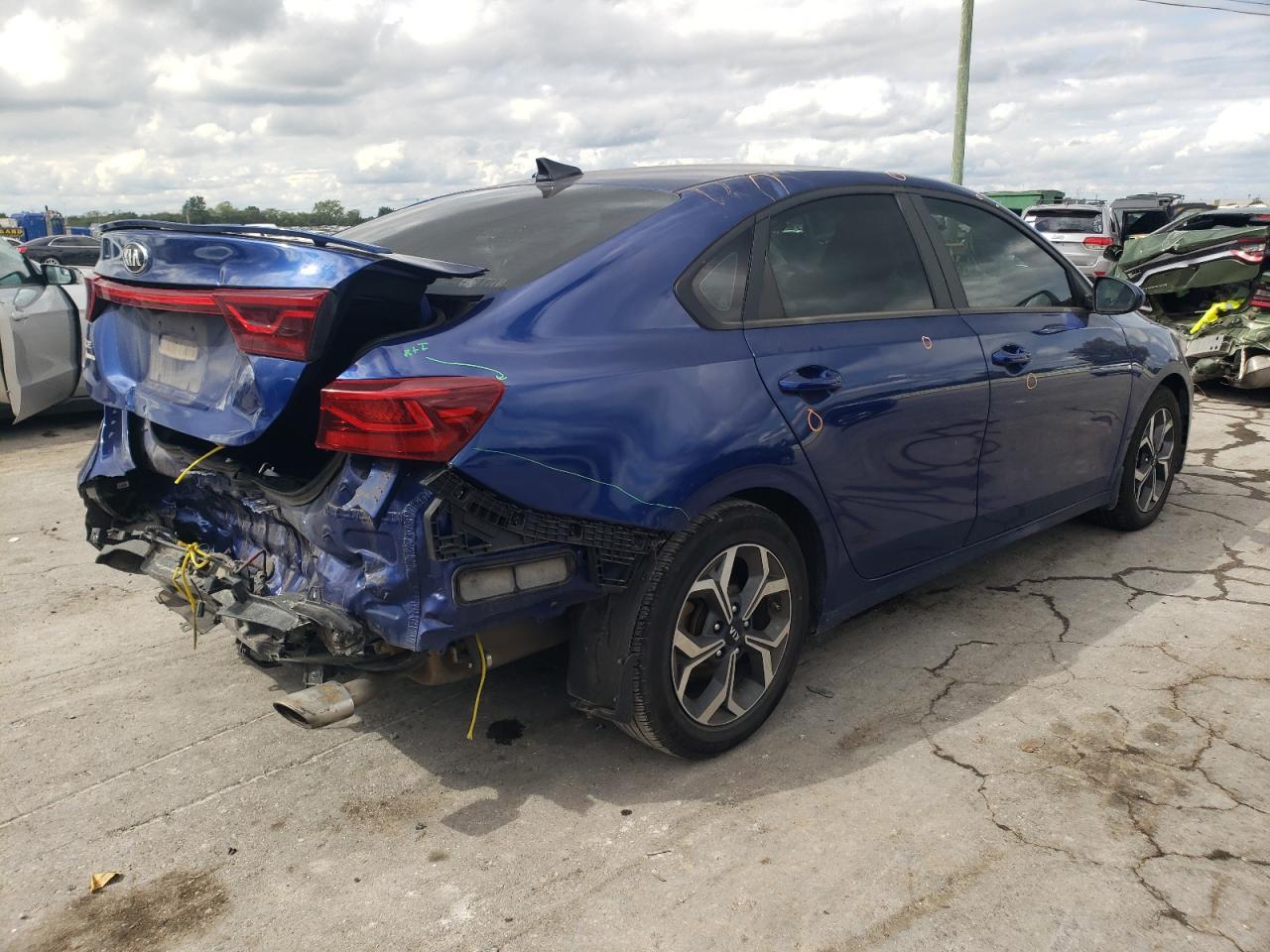 2021 Kia Forte Fe - Фото 3