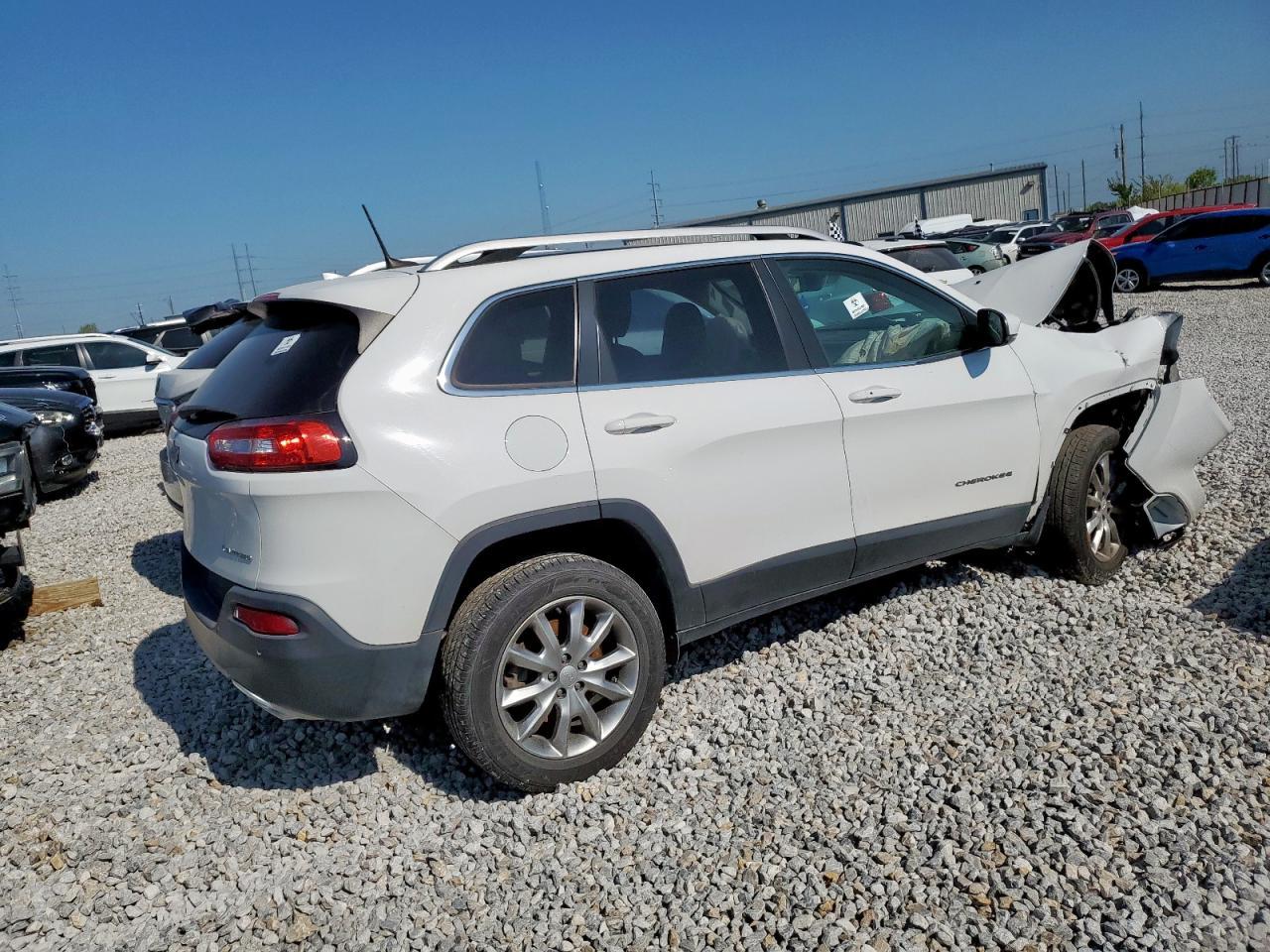 2018 Jeep Cherokee Limited - Image 3