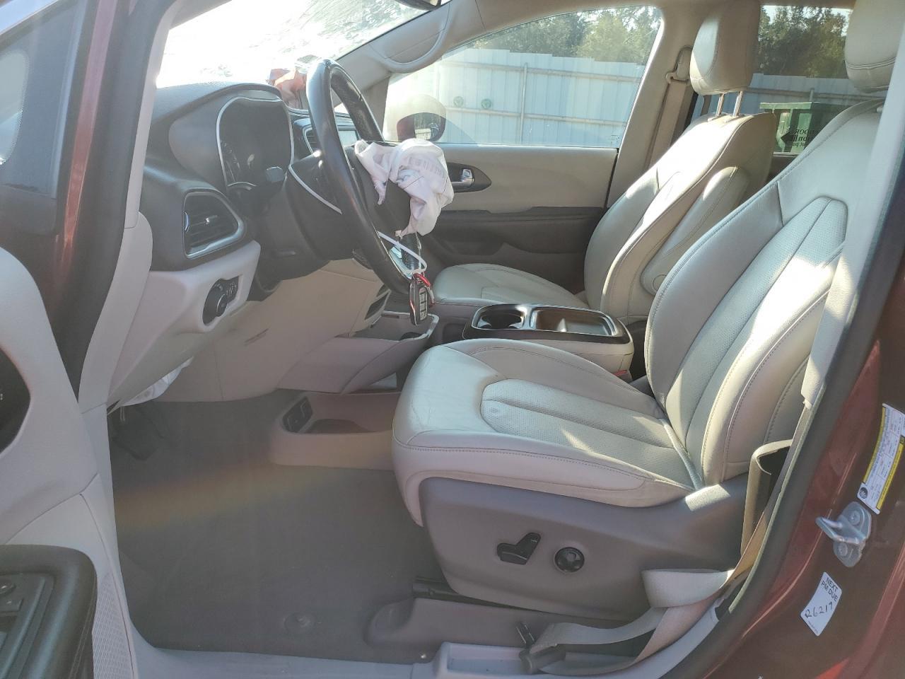 2020 Chrysler Pacifica Touring L - Фото 7