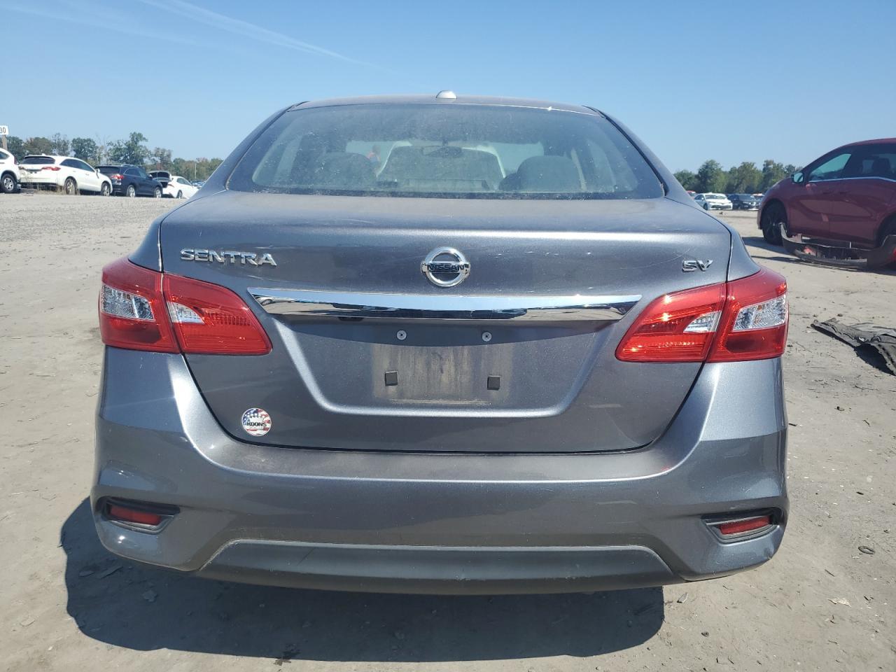 2019 Nissan Sentra S - Фото 6