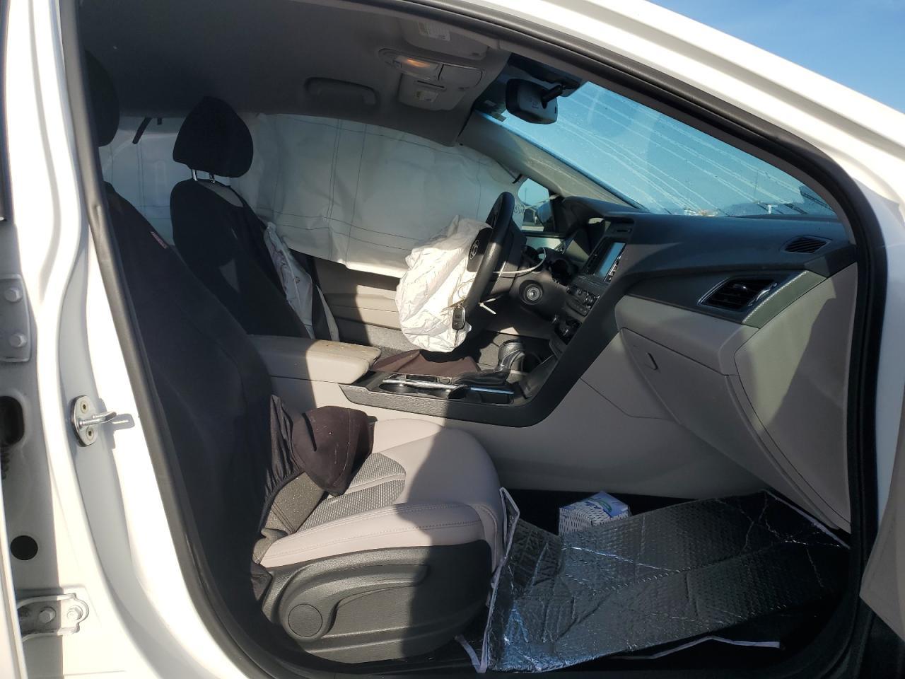 2017 Hyundai Sonata Se - Фото 7