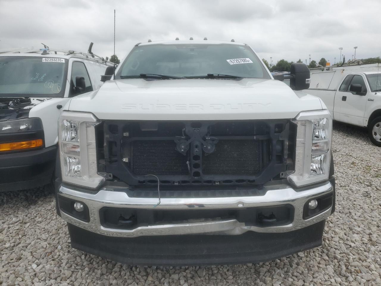 2023 Ford F550 Super Duty - Фото 5