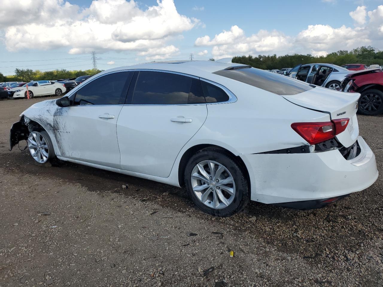 2024 Chevrolet Malibu Lt - Фото 2