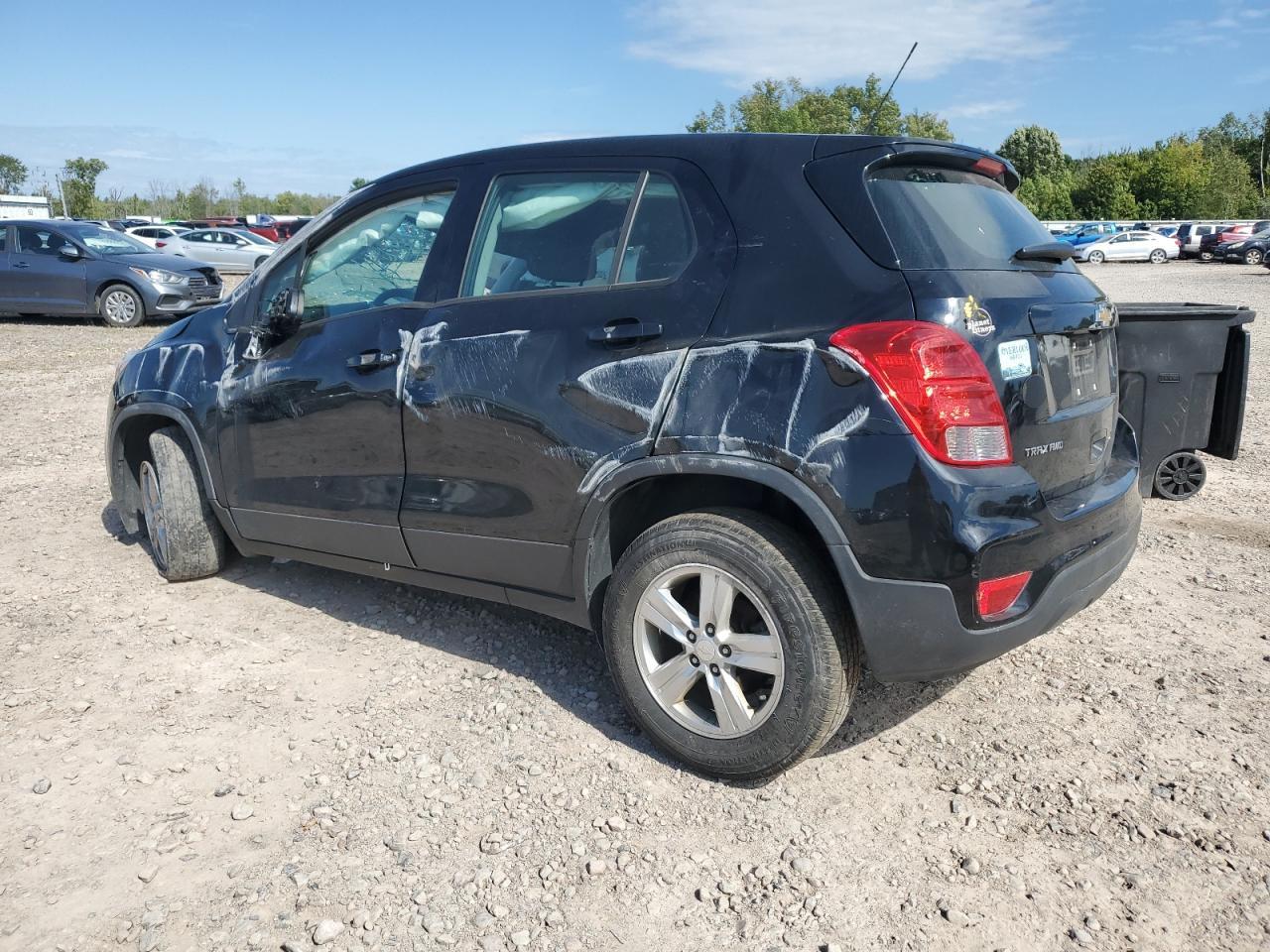 2018 Chevrolet Trax Ls - Фото 2