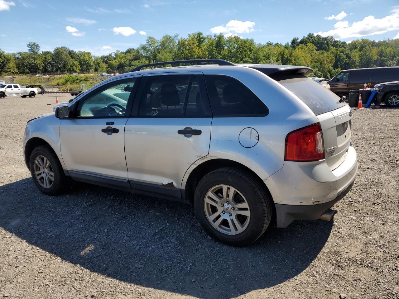 2011 Ford Edge Se - Фото 2