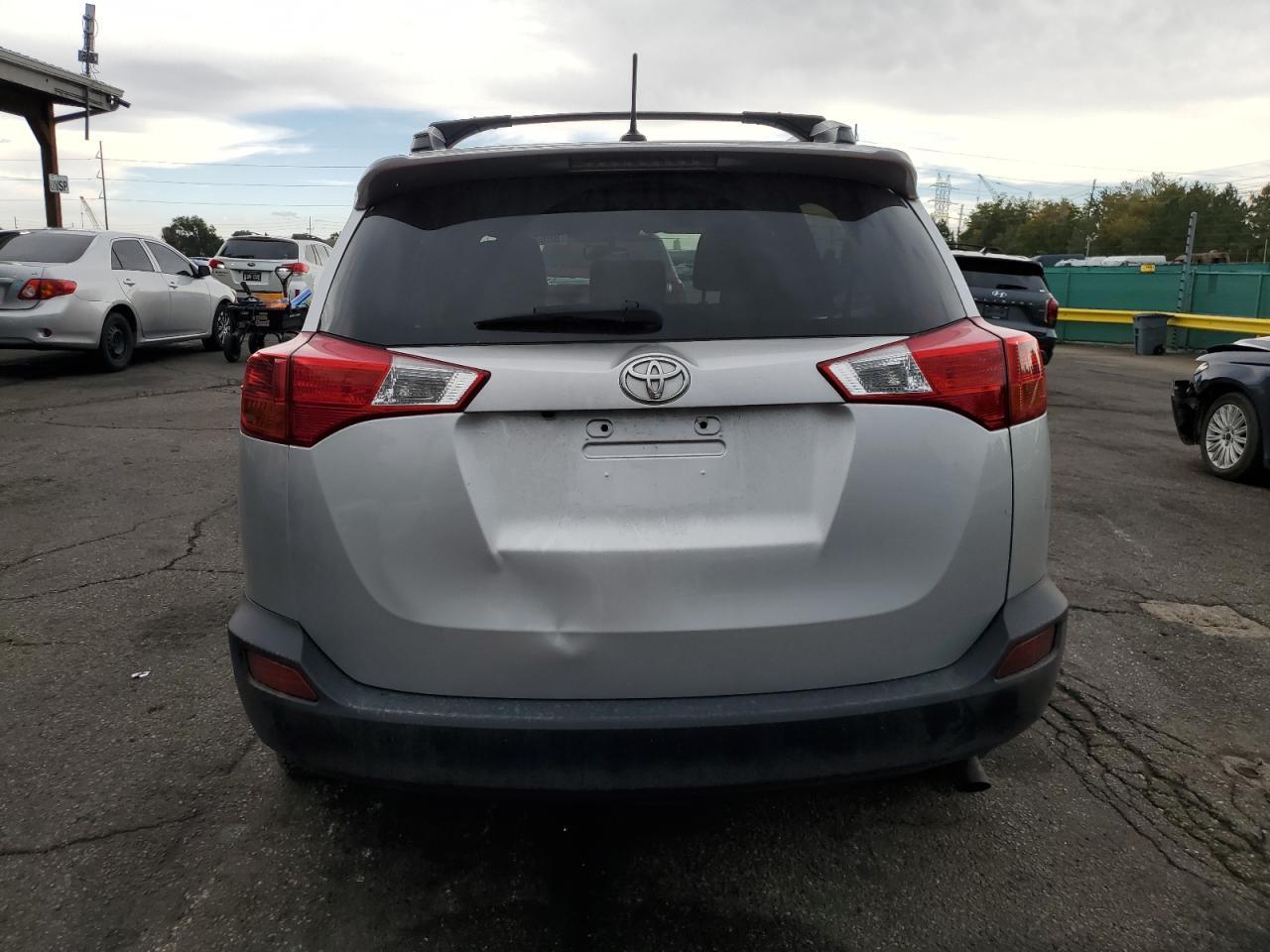 2015 Toyota Rav4 Xle - Фото 6