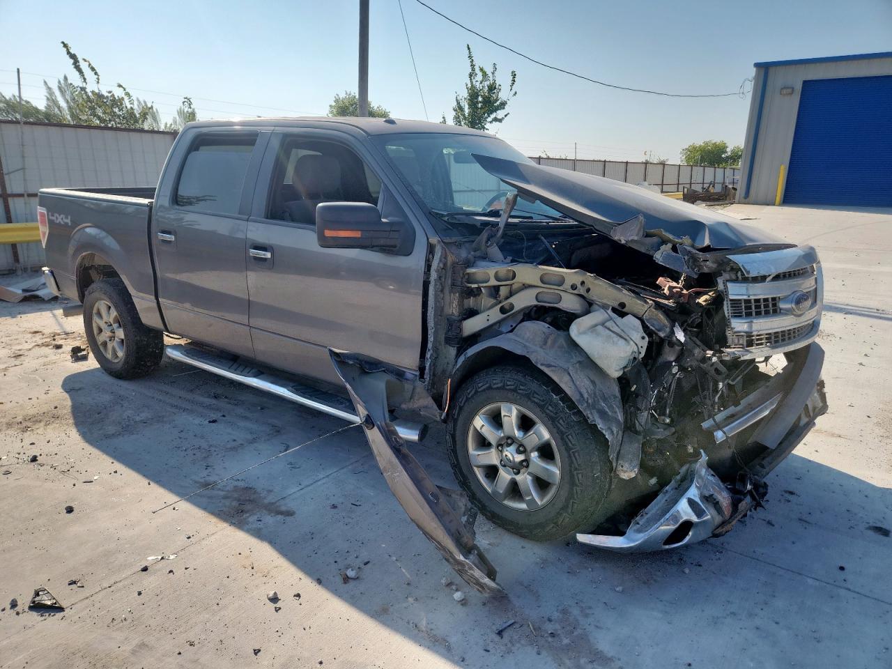 2013 Ford F150 Supercrew - Image 4