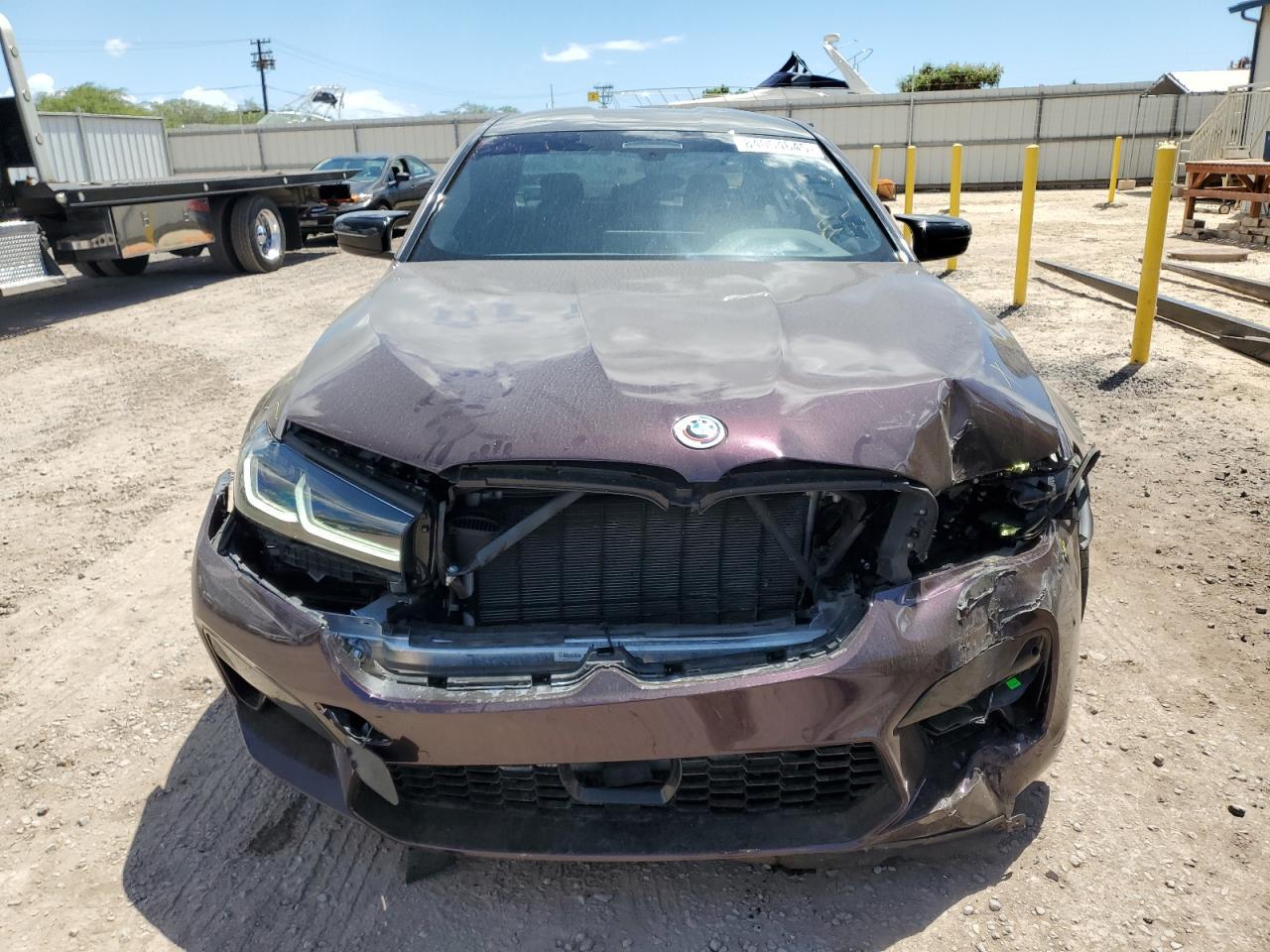 2022 BMW M5 - Фото 5