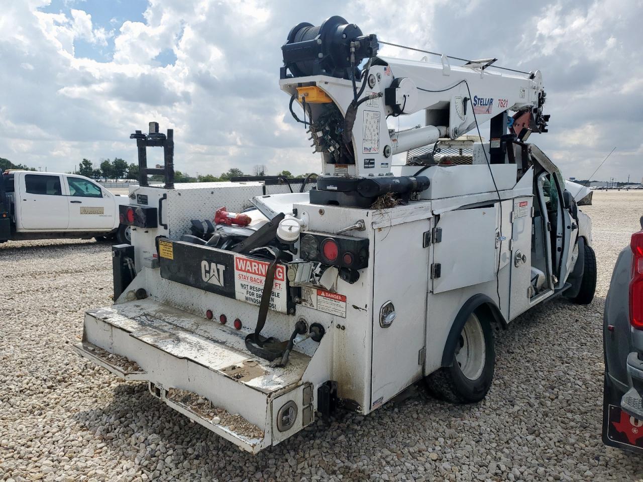 2020 Ford F550 Super Duty - Image 3