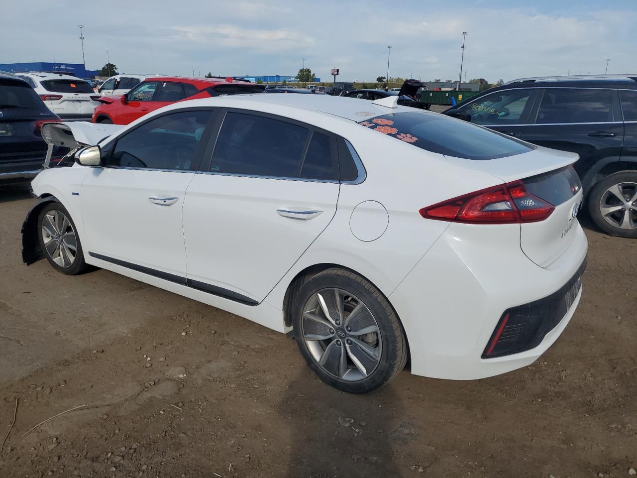 2019 Hyundai Ioniq Limited - Фото 2