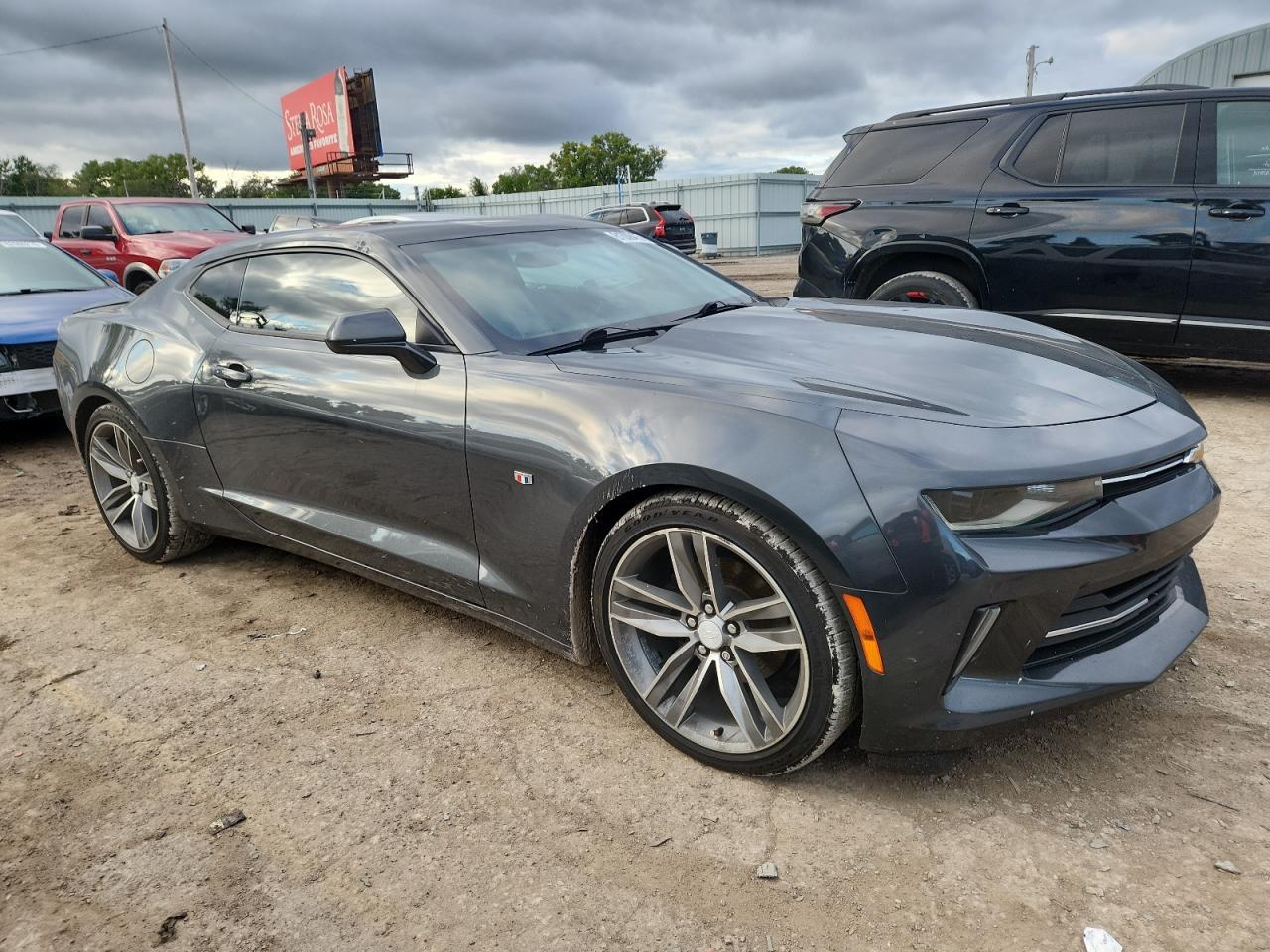 2017 Chevrolet Camaro Lt - Image 4
